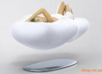 Левитирующая кровать «облако»: новый концепт для любителей необычной мебели